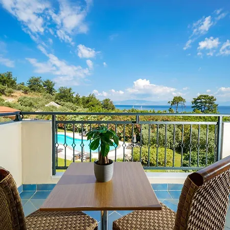 Kohylia By La Scala Beach Hotel 3*